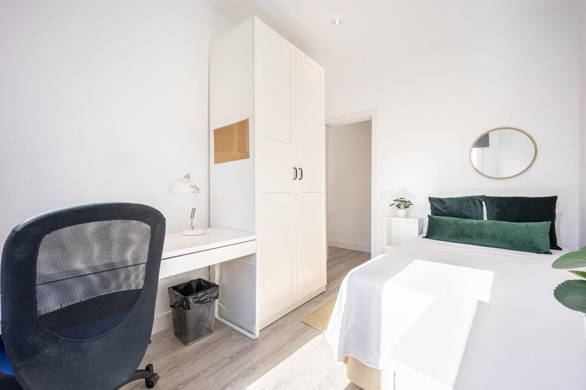 Apartamento Con Vistas En Lavapies Lejlighed Madrid Eksteriør billede